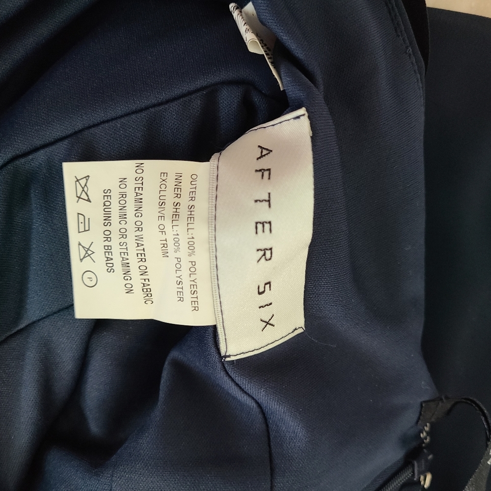 After Six Dress - Halter Dress - Midnight -size 6 - Picture 7 of 12